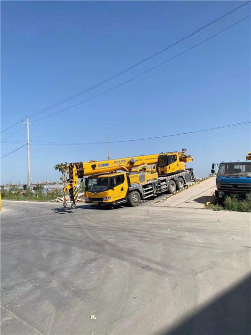 昭觉县吊车作业时，可能会产生哪些额外收费项目？